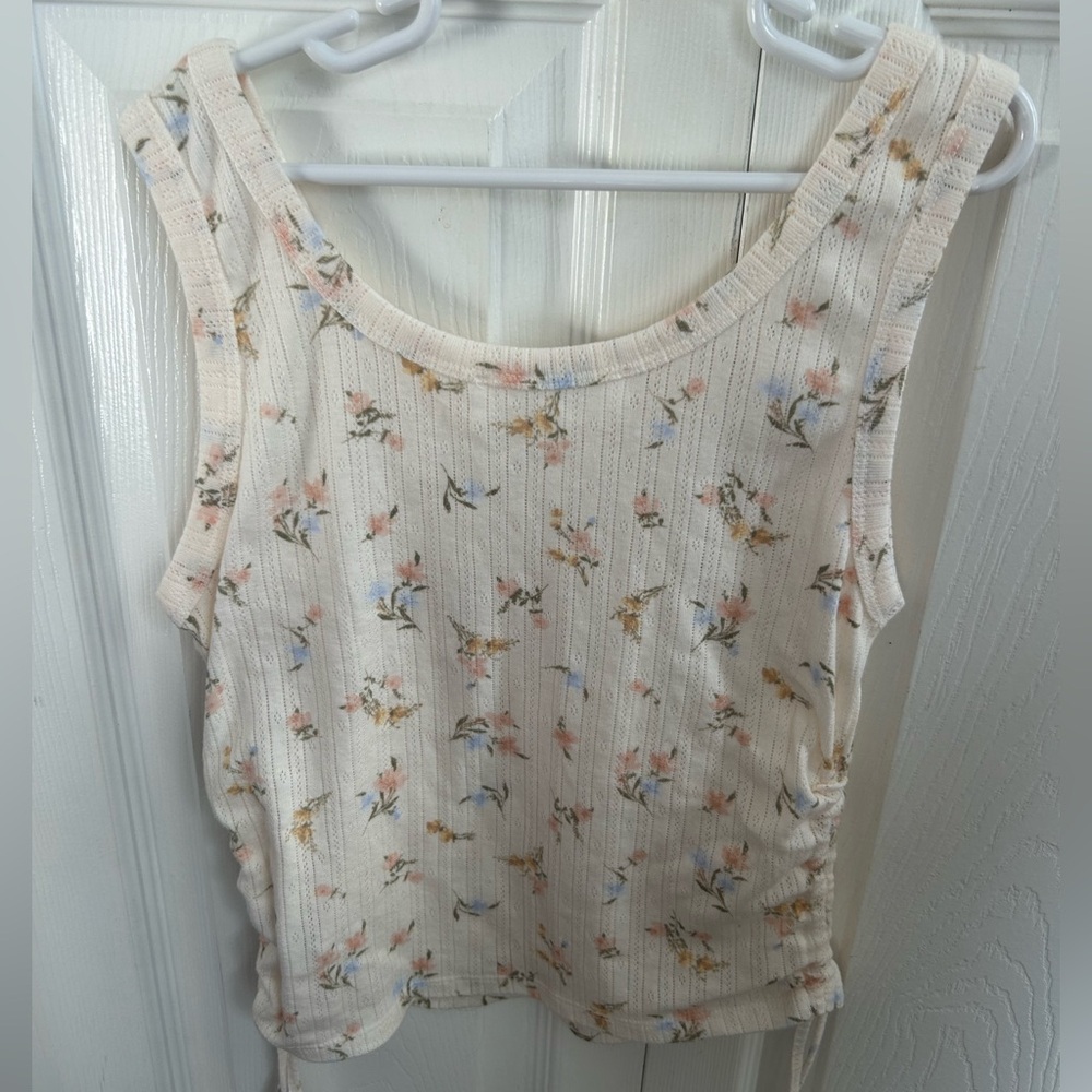 Floral Cream Sleeveless Top